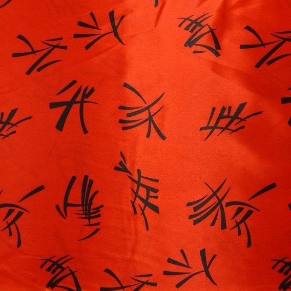 Satin CHINA-SCHRIFT rot-schwarz